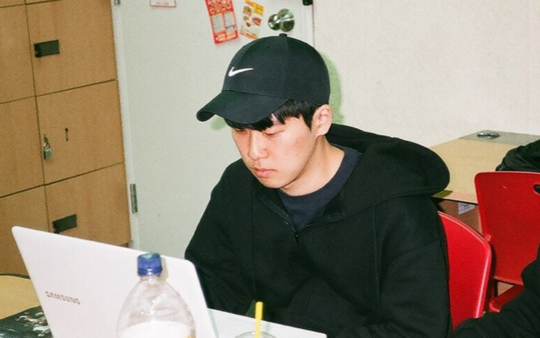 인터뷰 썸네일
